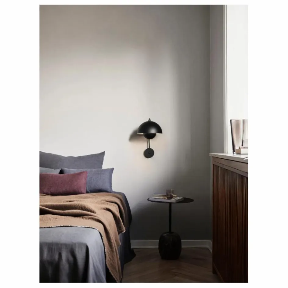 & Tradition Luminaires*Applique Flowerpot VP8 |