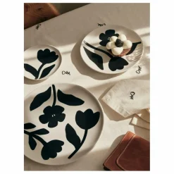 Broste Copenhagen Assiette en grès Flora || Art De La Table