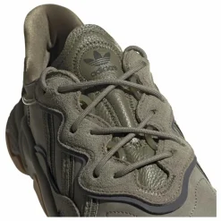 Femme Adidas Baskets|Sneakers, Chaussures*Baskets Ozweego |