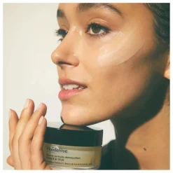 Holidermie Baume-en-huile demaquillant - 100ml|Femme Soins Du Visage