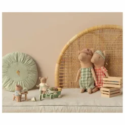 Maileg Maisons De Poupées*Bébé cochon dans sa caissette - Fille