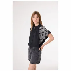 New Blouse Maya Dune Brodée | Femme Blouses, Chemises