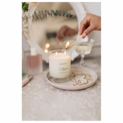 Discount Brooklyn Candle Studio Bougie Escapist Italia - 370 g Blanc
