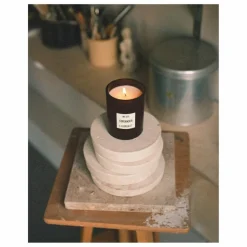 Discount L:A BRUKET Bougie parfumée Coriander - 260g | Non teinté