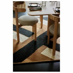 Gabrielle Paris Chaise Lilas en bois, assise en lin || Chaises, Tabourets, Bancs