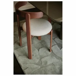 Gabrielle Paris Chaises, Tabourets, Bancs*Chaise Lilas en bois, assise en lin |
