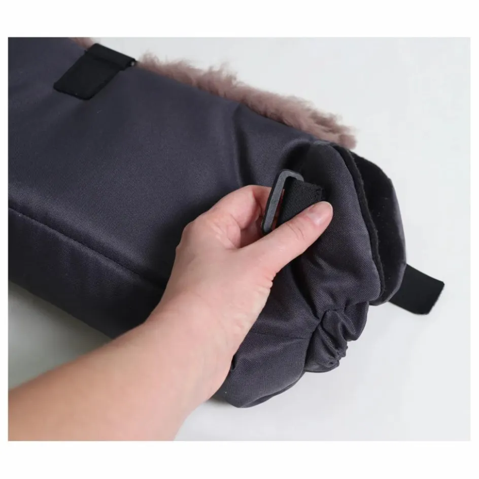 Kaiser Puériculture|Accessoires De Poussettes*Chauffe-mains Muffy en peau d'agneau |
