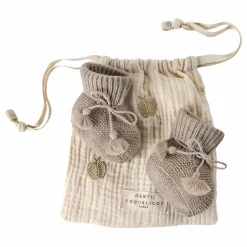 Gentil Coquelicot Chaussons*Chaussons en tricot et pochon brodé |