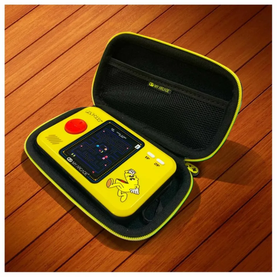 Sale Console de jeux avec son étui Pac-Man Jeux High-Tech