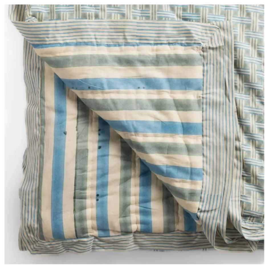 Le Monde Sauvage Linge De Lit*Couvre-lit quilté Cosmique Saint-Pétersbourg |