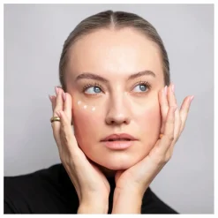 Antipodes Crème contour des yeux à l'huile de kiwi - 30 ml|Femme Soins Du Visage