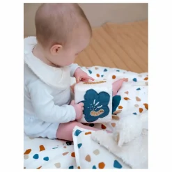 Fabelab Cube d'activités sensorielles - Little Butterfly| Jouets D'Éveil|Jouets D'Éveil