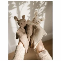 Main Sauvage Doudou Lapin en alpaga || Doudous, Peluches|Doudous Et Peluches