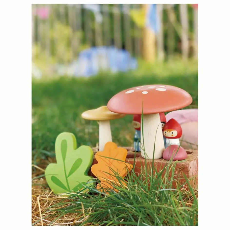 Clearance Famille de gnomes Maisons De Poupées