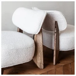 Panac Edition Fauteuil Nicolo en bouclette et chêne fumé - 65 cm | Off-White