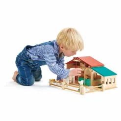 Tender Leaf Toys Figurines*Ferme en bois et ses accessoires