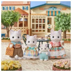 Sylvanian Families La Famille Chat Latte| Maisons De Poupées