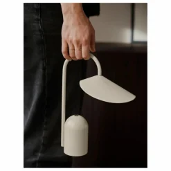 Ferm Living Luminaires*Lampe à poser Arum |