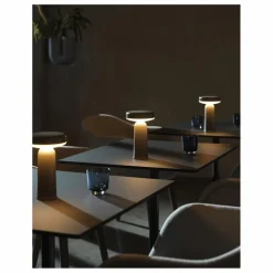 Muuto Lampe à poser Ease, Johan Van Hengel || Luminaires