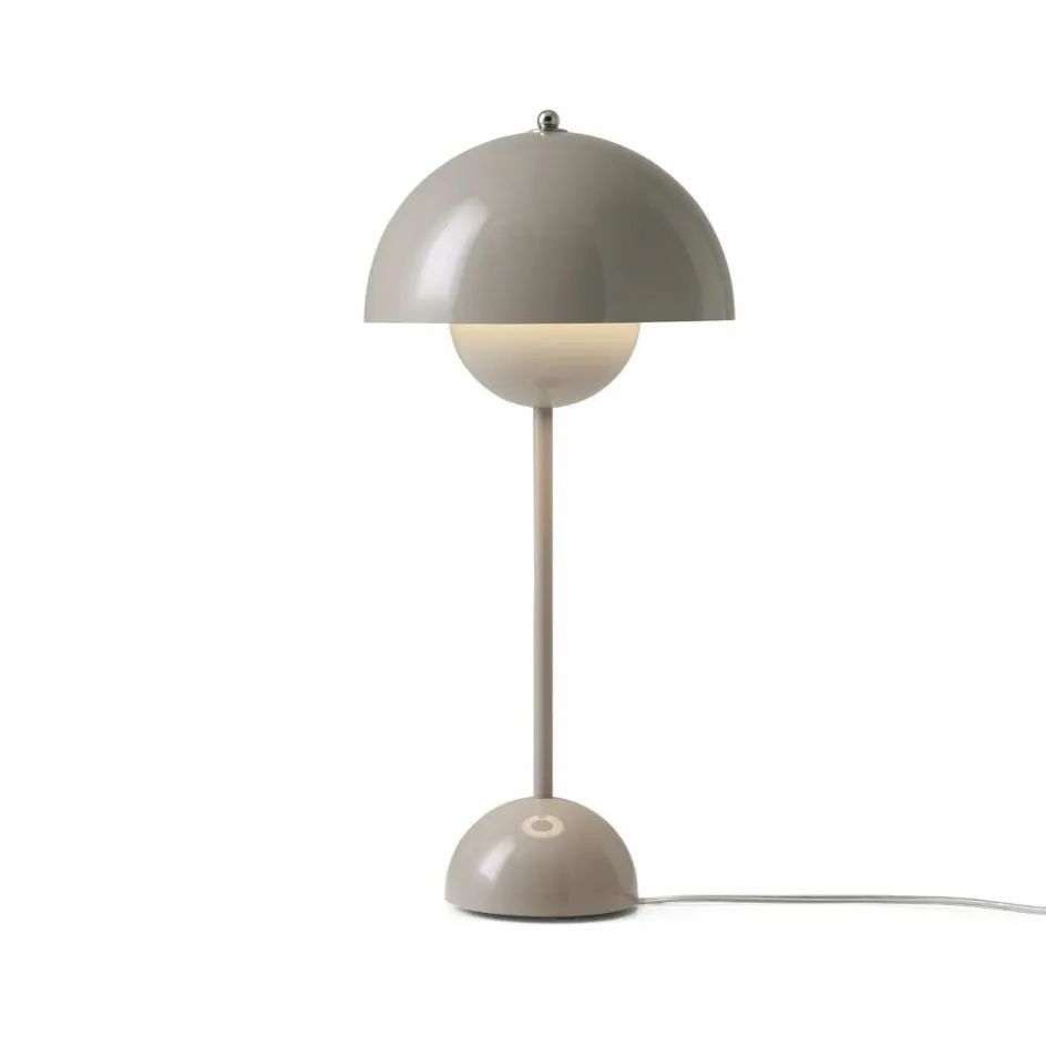 & Tradition Luminaires*Lampe à poser Flowerpot VP3, Verner Panton, 1969 |