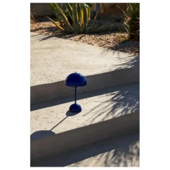 & Tradition Luminaires*Lampe à poser portative Flowerpot VP9, Verner Panton |