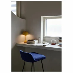 New & Tradition Lampe à poser portative Flowerpot VP9, Verner Panton | Jaune moutarde