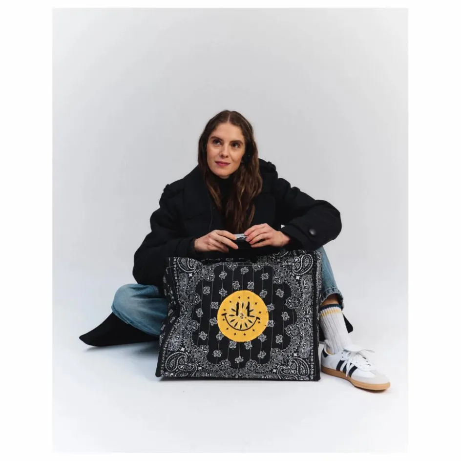 Femme Call it by your name Cabas*Maxi Cabas Matelassé Happy Face |