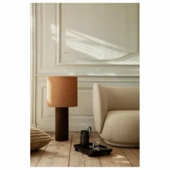 Ferm Living Pied de lampe Post en bois FSC || Luminaires