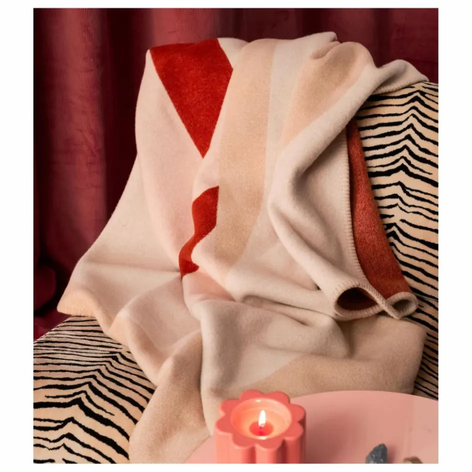 The Socialite Family Plaid Roma en laine || Linge De Lit