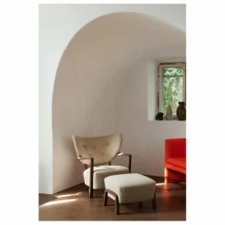 & Tradition Poufs, Matelas De Sol*Pouf ottoman Wulff ATD3, piètement noyer |