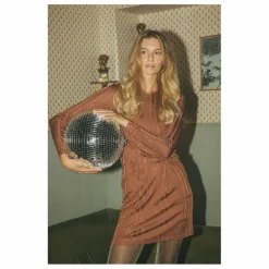 Alma Deia Robe Courte Nouée en Rib | Brun