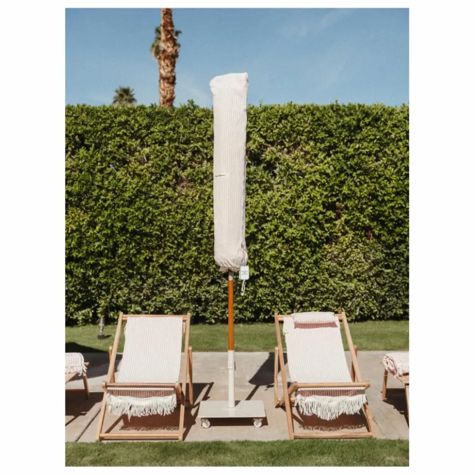 Business & Pleasure Co. Roulettes pour pied de parasol - Set de 4 || Mobilier De Jardin
