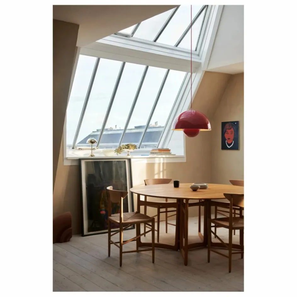 Sale & Tradition Suspension Flowerpot VP2, Verner Panton, 1968 | Rouge vermillon