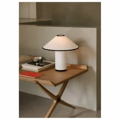 & Tradition Tables, Bureaux*Table basse X HM13, Hvidt & Mølgaard |