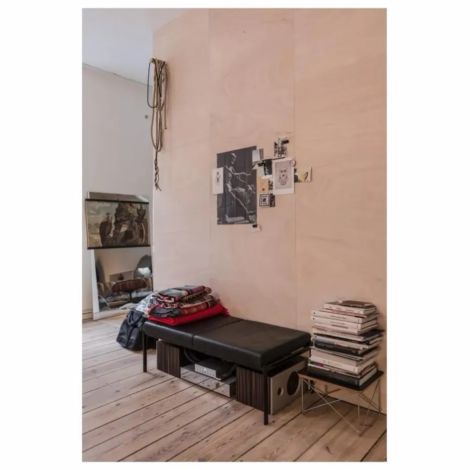 Vitra Tables, Bureaux*Table d'appoint Occasional LTR - Piétement epoxy - Charles & Ray Eames |
