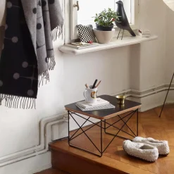 Outlet Table d'appoint Occasional LTR - Piétement chromé - Charles & Ray Eames | Tables, Bureaux