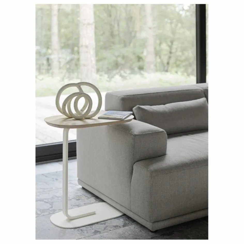Muuto Tables, Bureaux*Table d'appoint Relate |