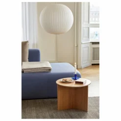 Discount Table d'appoint Slit ronde en bois | Tables, Bureaux