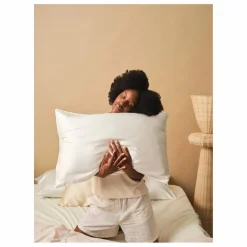 Femme Emily's Pillow Linge De Lit|Soins Des Cheveux*Taie d'oreiller en soie de mûrier |