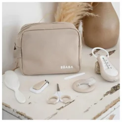 Online Béaba Trousse de toilette avec 7 accessoires | Argile